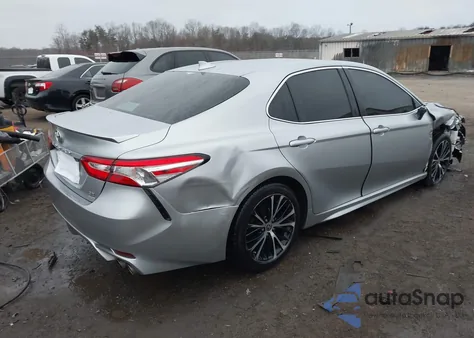 2020 Toyota Camry Se Awd z USA, uszkodzony, nr VIN 4T1G11BK9LU004363